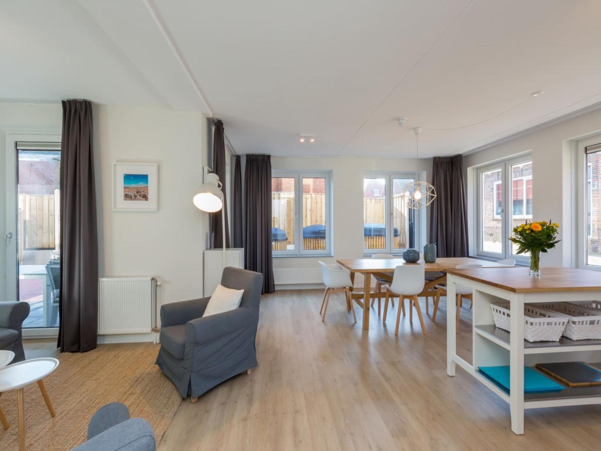 Lush Apartment In Zoutelande Near Beach Exterior photo