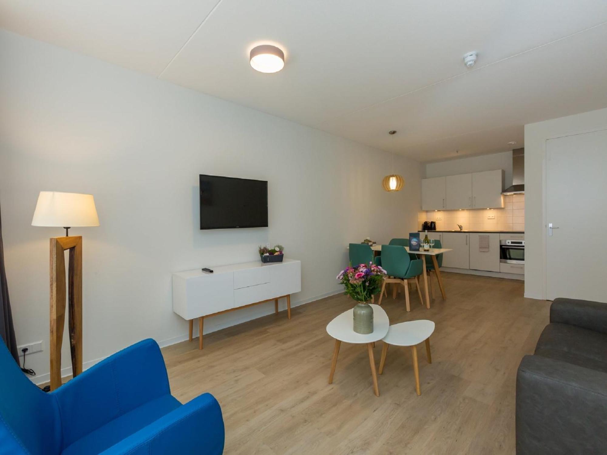 Lush Apartment In Zoutelande Near Beach Exterior photo
